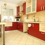 With Parking Space - 9455 Daire Trogir